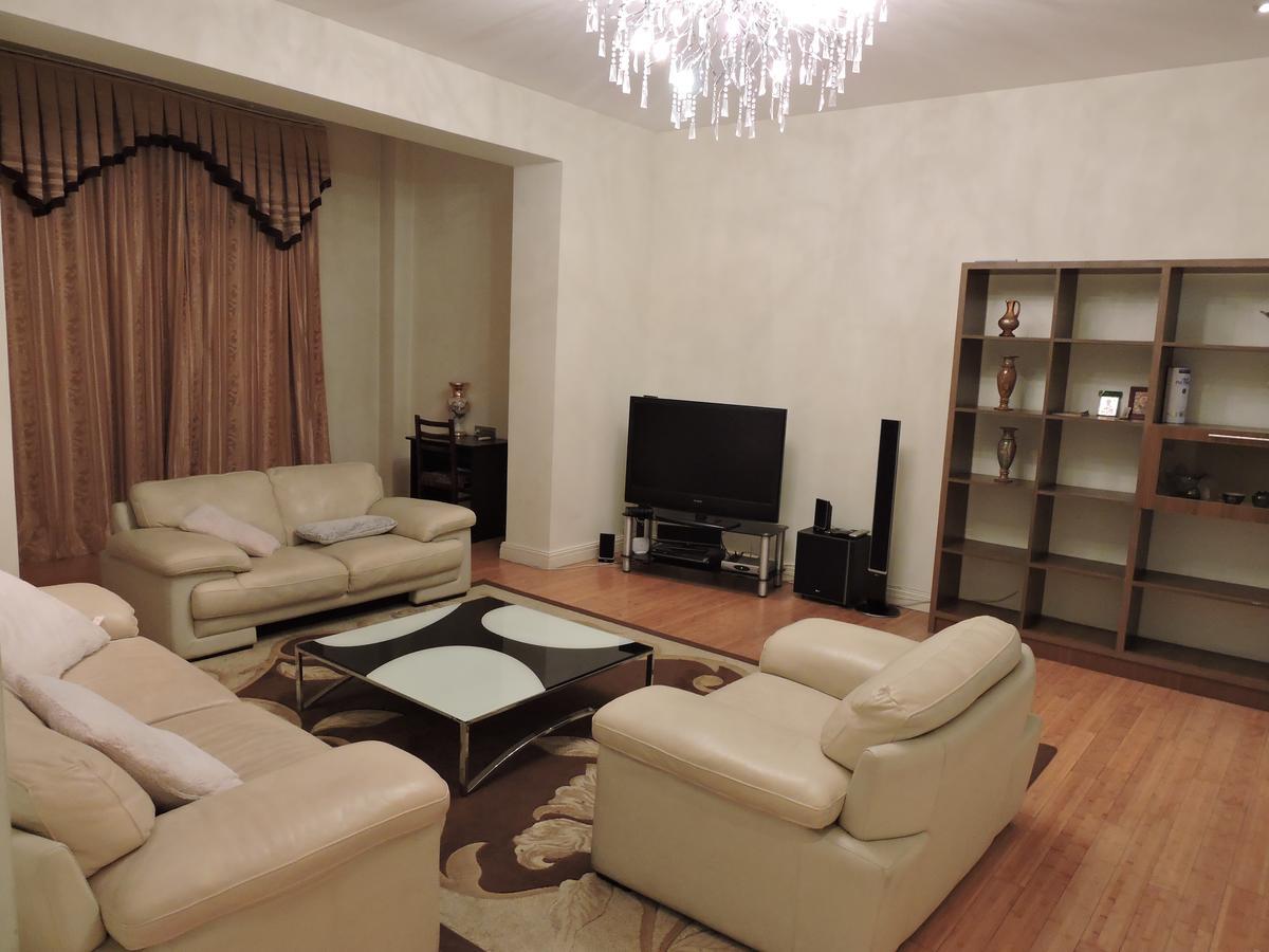Ferienwohnung 1 Shota Rustaveli Avenue Tbilisi Exterior foto