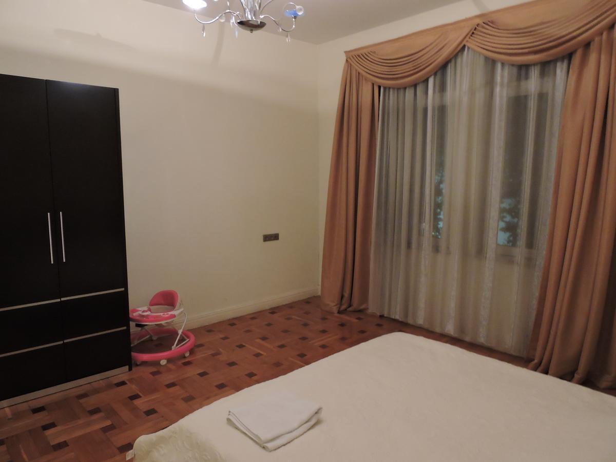 Ferienwohnung 1 Shota Rustaveli Avenue Tbilisi Exterior foto